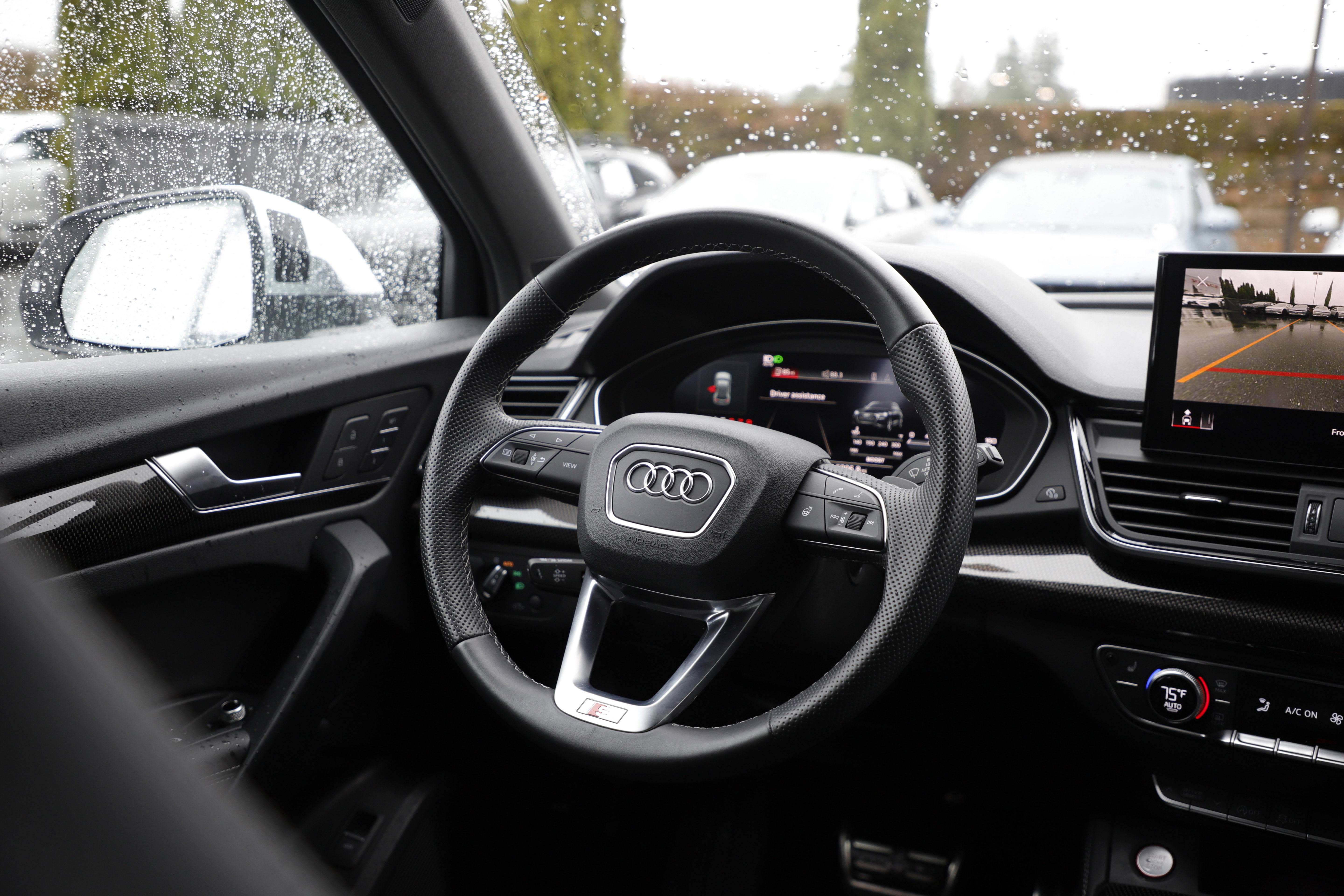 Used 2023 Audi SQ5 Premium Plus w/ Premium Plus Package AWD/4WD image 18