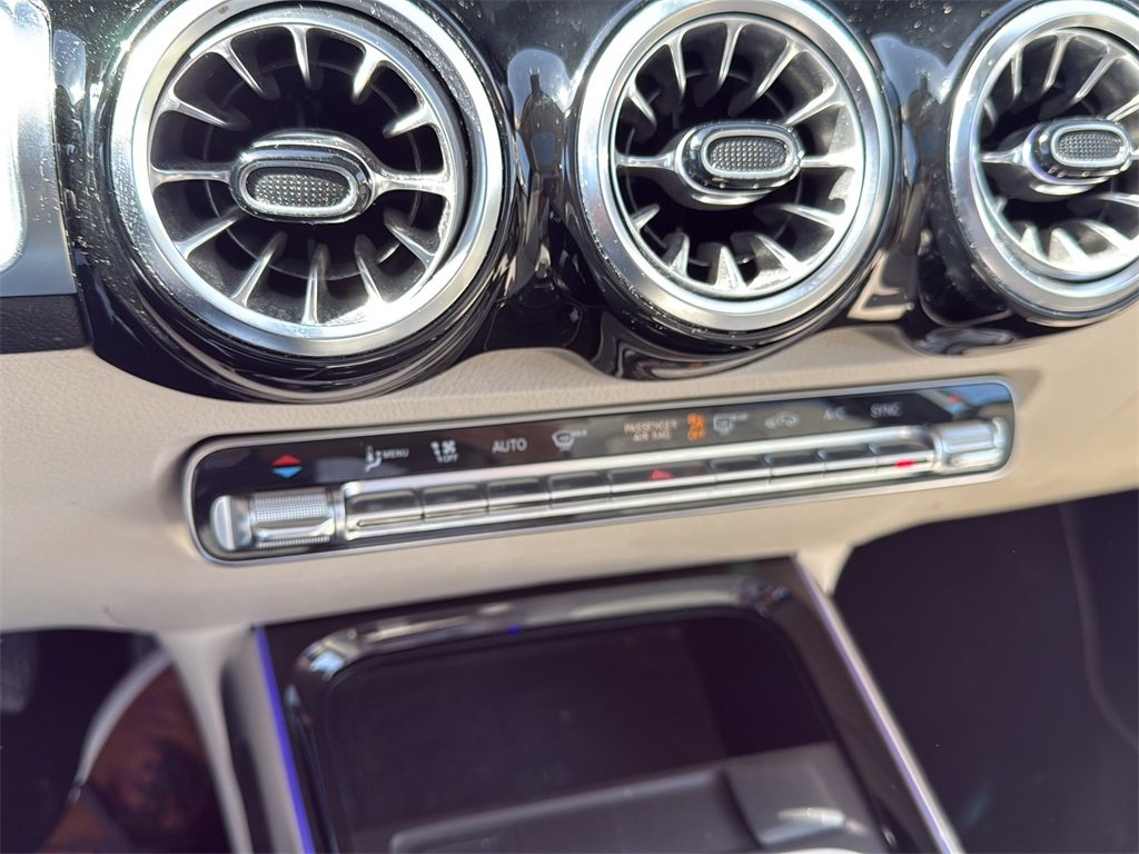 Certified 2023 Mercedes-Benz GLB 250 GLB 250 image 17