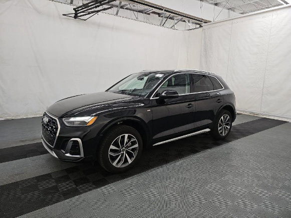 Used 2023 Audi Q5 2.0T Premium Plus w/ Premium Plus Package AWD/4WD image 1