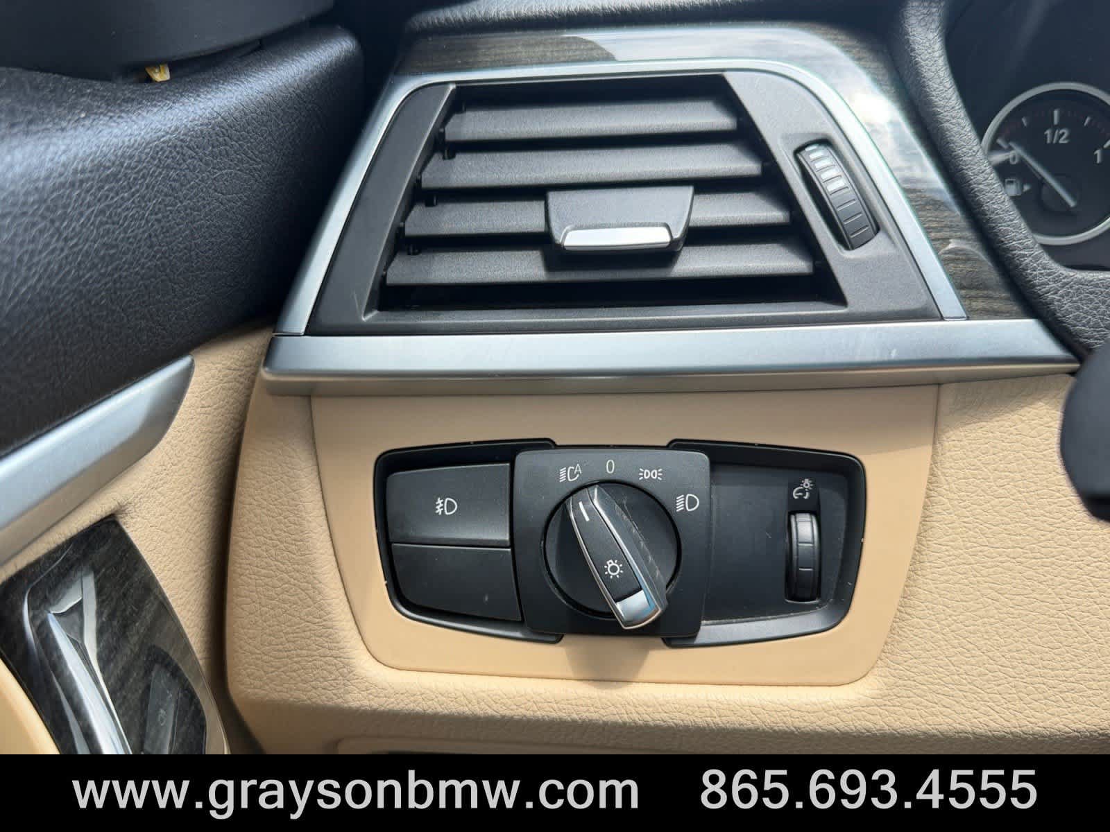 Used 2018 BMW 430i Convertible RWD image 19