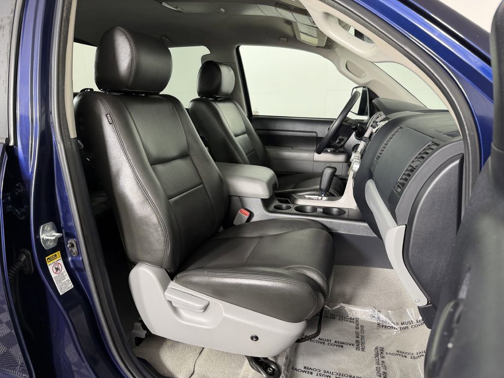 Used 2010 Toyota Tundra SR5 AWD/4WD image 23