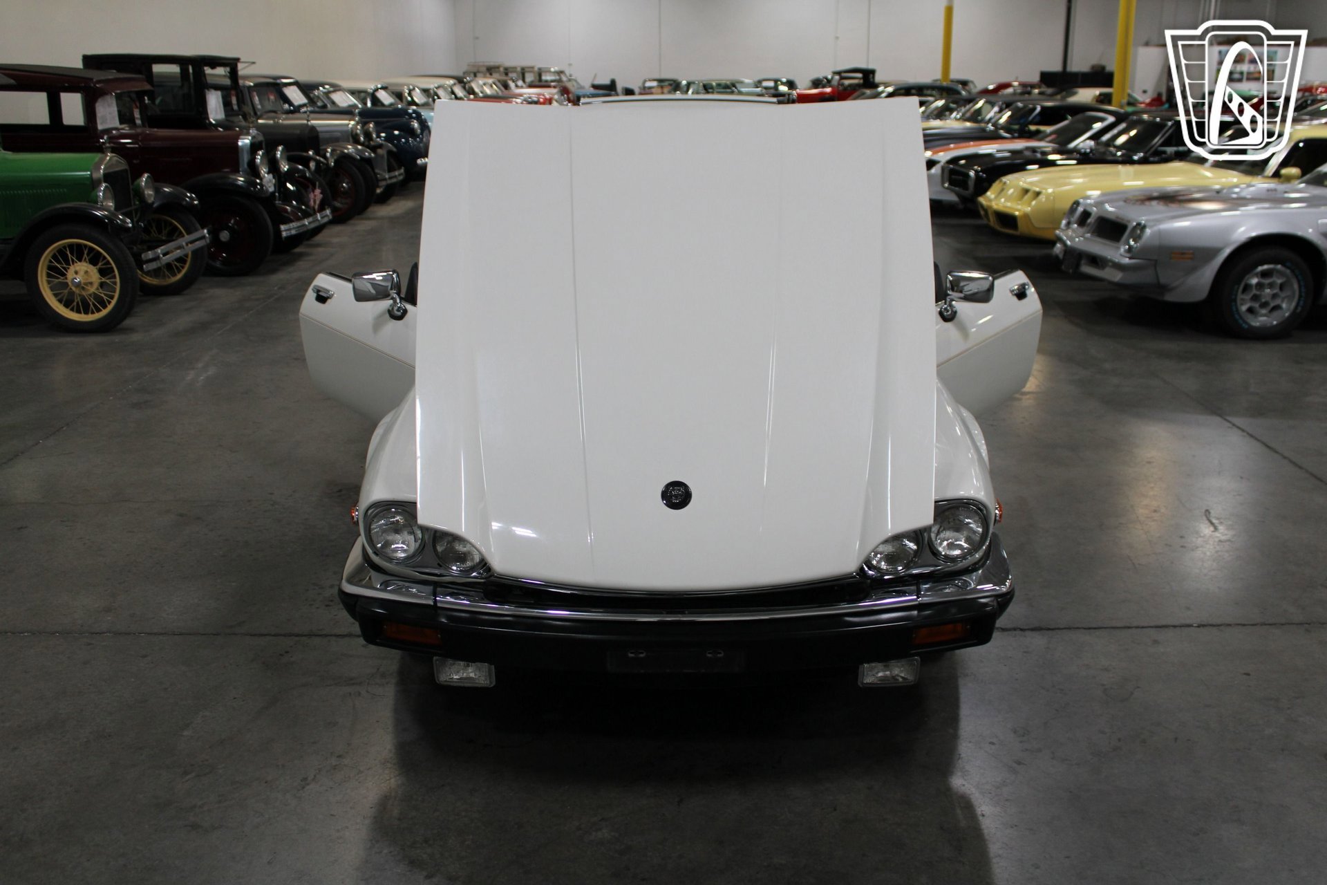 Used 1989 Jaguar XJS V12 Convertible RWD image 24