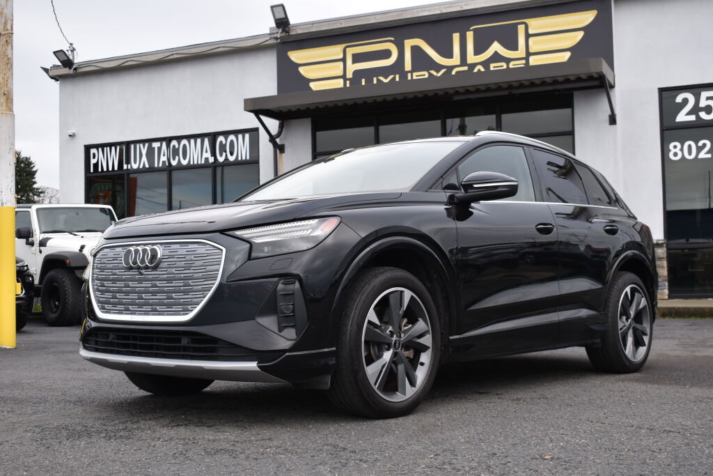 Used 2022 Audi Q4 e-tron Prestige image 3
