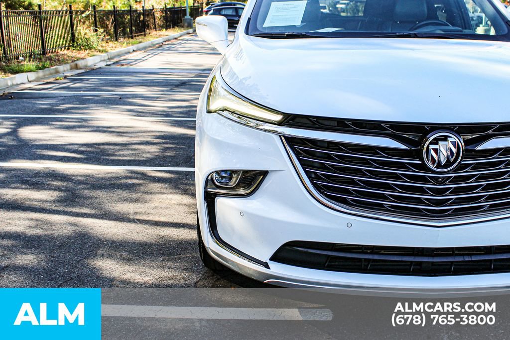 Used 2024 Buick Enclave Premium image 12