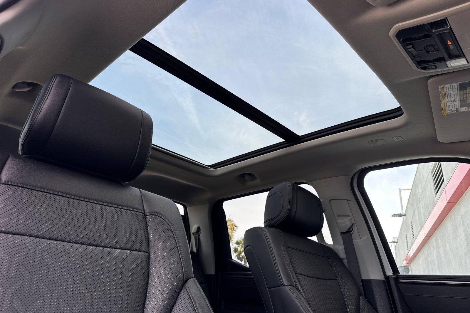 Used 2023 Toyota Tundra Limited image 15