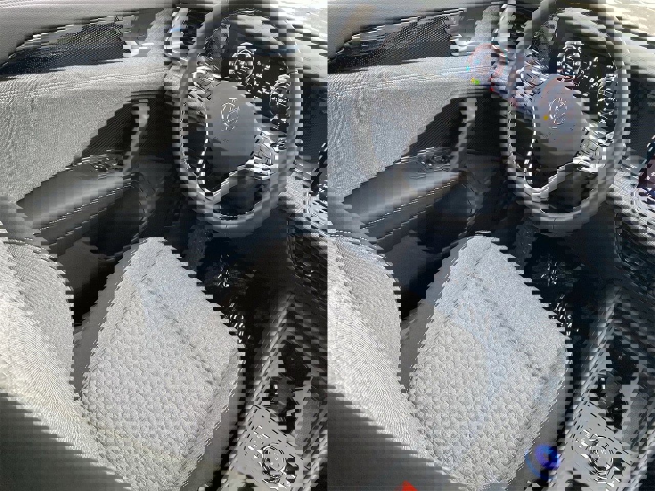 New 2026 Volkswagen Tiguan S image 10