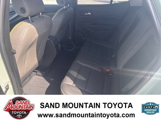 Used 2024 Chevrolet Trax ACTIV FWD image 13