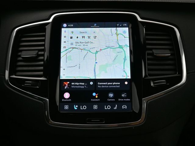 Used 2023 Volvo XC90 T8 Ultimate w/ Protection Package image 15