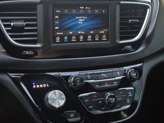 Used 2019 Chrysler Pacifica Touring Plus w/ S Appearance Package image 20
