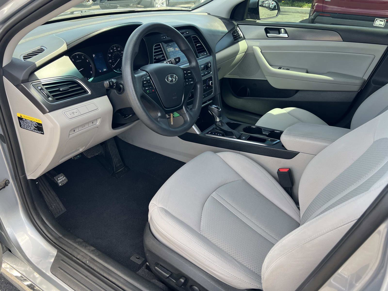 Used 2017 Hyundai Sonata Sport image 5