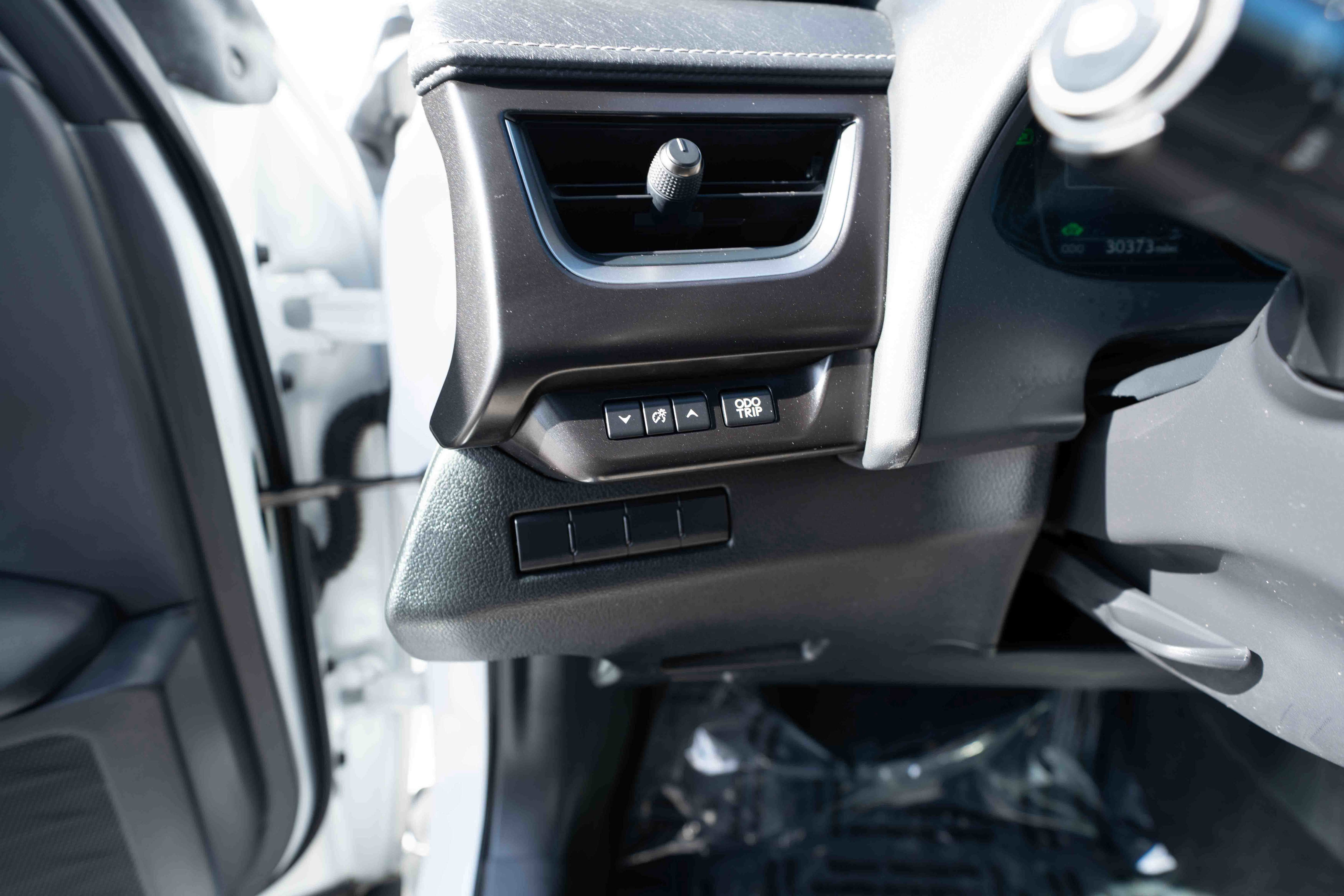 Used 2022 Lexus UX 250h UX 250h image 11