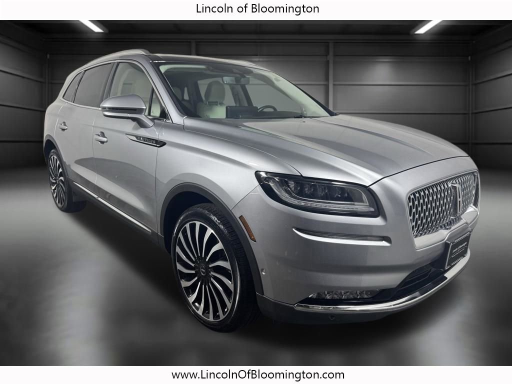 Used 2022 Lincoln Nautilus Black Label w/ Class II Trailer Tow Package AWD/4WD image 10