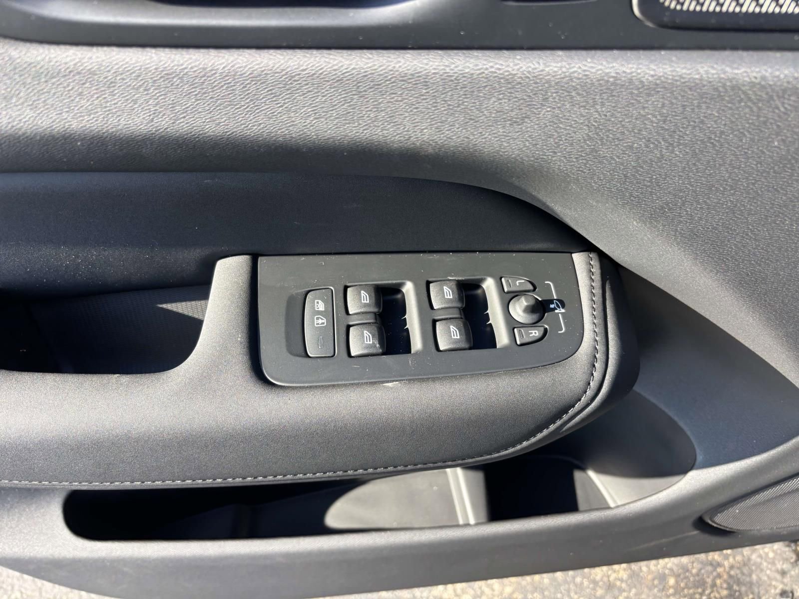 New 2026 Volvo XC60 B5 Plus w/ Protection Package Premier image 13