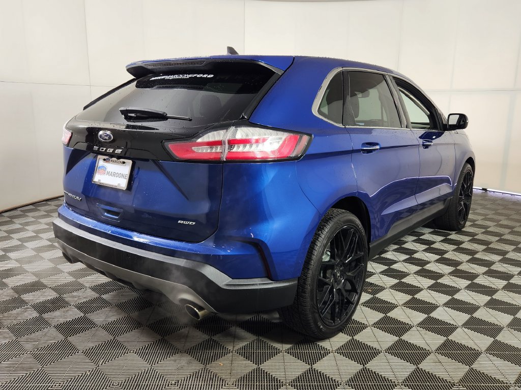 Used 2022 Ford Edge Titanium w/ Equipment Group 301A AWD/4WD image 7
