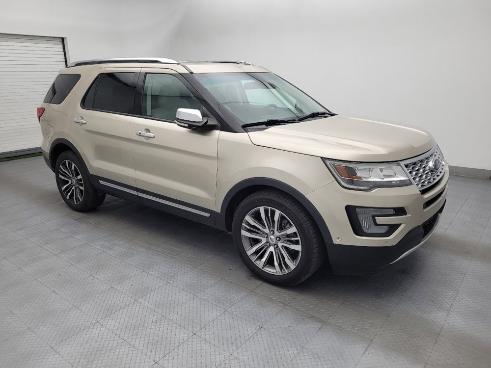 Used 2017 Ford Explorer Platinum AWD/4WD image 11