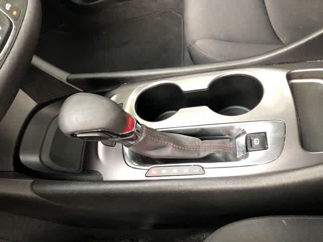 Used 2023 Chevrolet Malibu RS FWD image 26