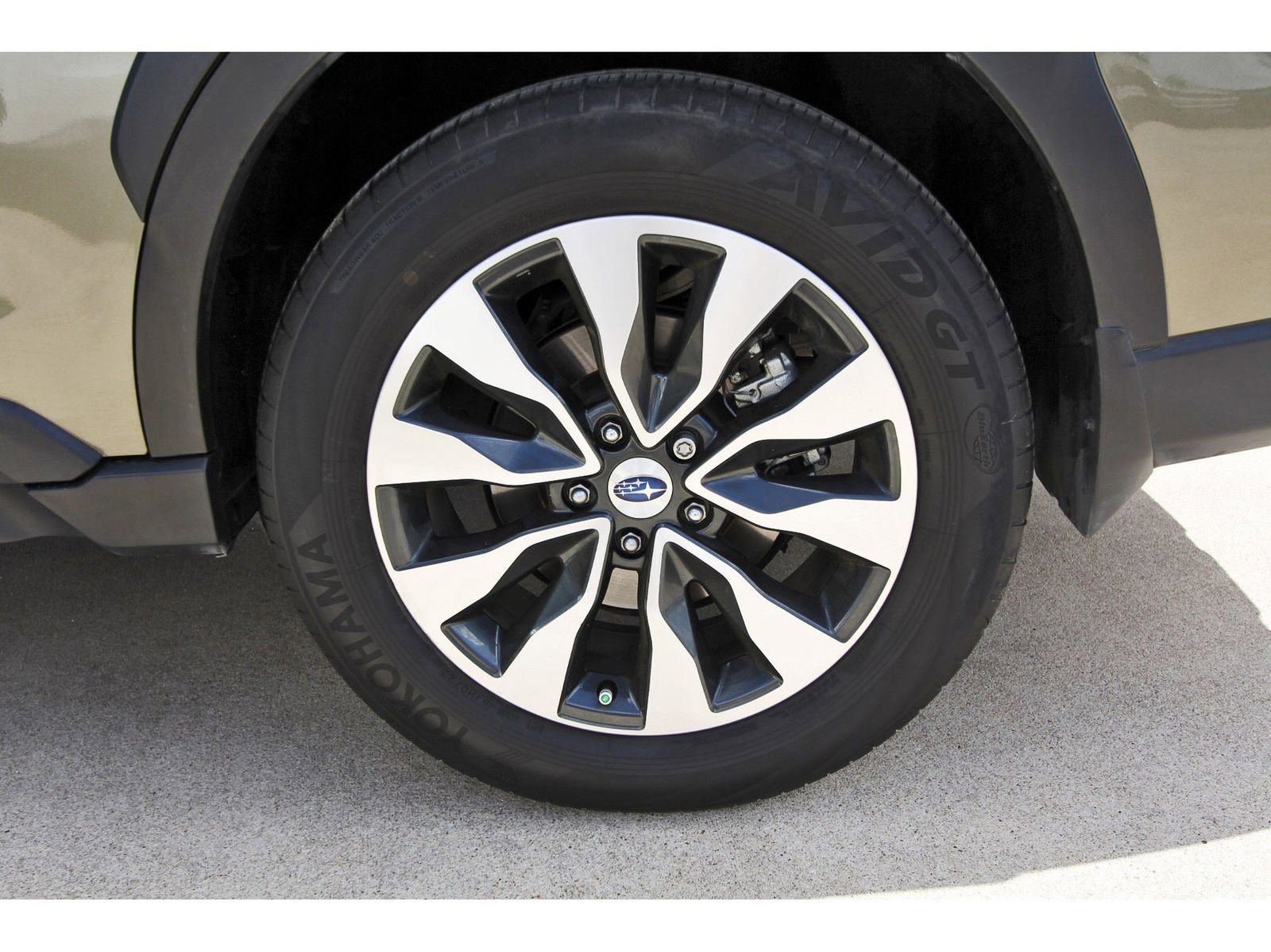 Used 2024 Subaru Outback Touring XT image 28