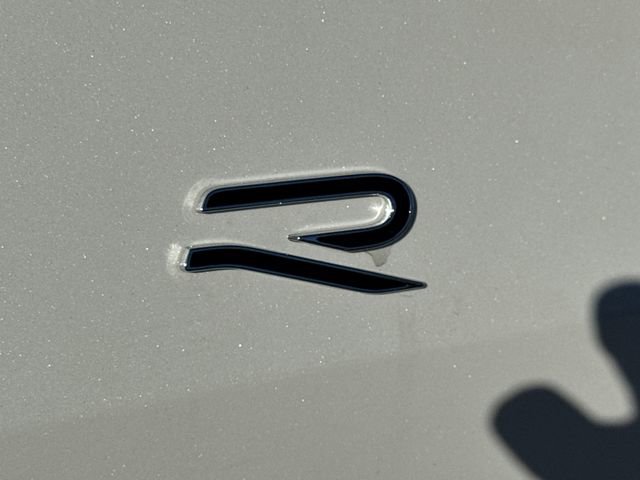 New 2026 Volkswagen Tiguan SE R-Line image 10