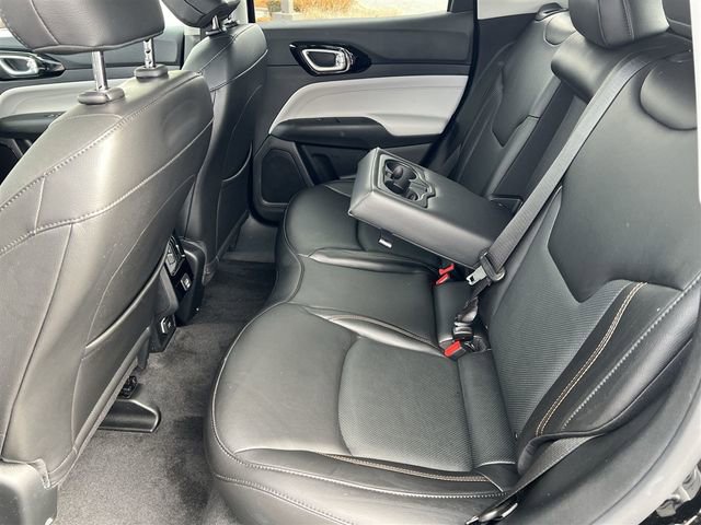 Used 2022 Jeep Compass Limited image 29