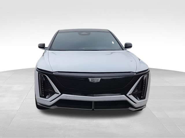 New 2026 Cadillac Lyriq V w/ Exterior Carbon Fiber Package AWD/4WD image 3