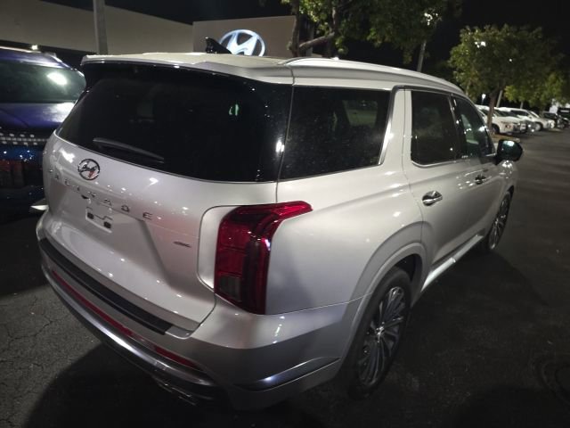 Used 2025 Hyundai Palisade Calligraphy image 4
