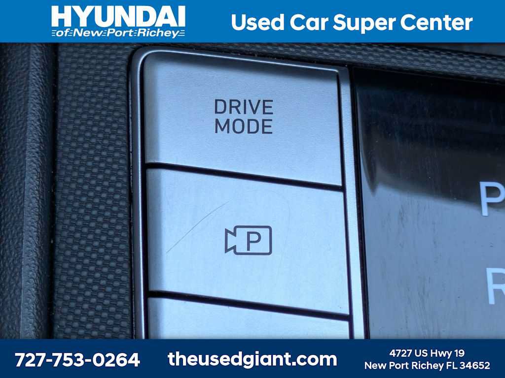 Certified 2022 Hyundai Elantra Limited FWD image 26