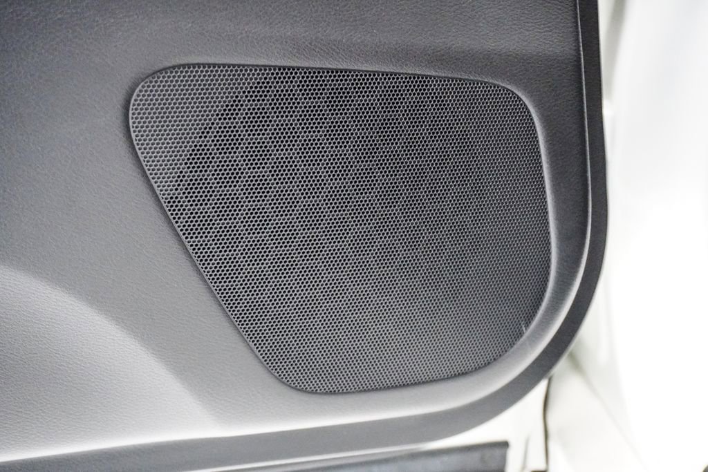 Used 2023 INFINITI Q50 Luxe w/ Cargo Package RWD image 10