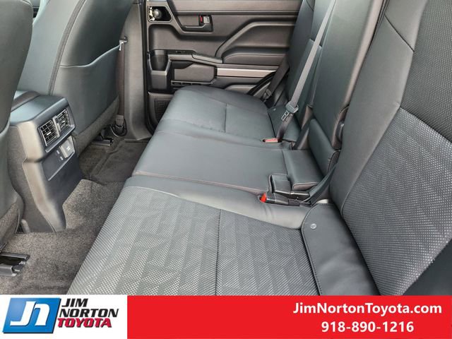 Used 2026 Toyota 4Runner TRD Off-Road Premium AWD/4WD image 29
