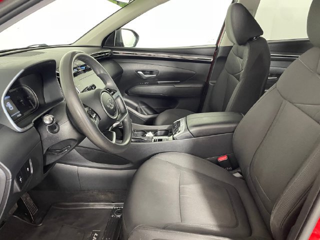 Used 2022 Hyundai Tucson SEL w/ Winter Package AWD/4WD image 2