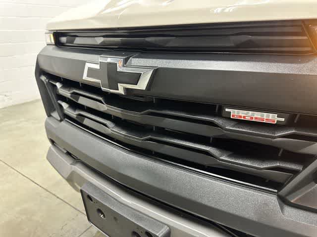 Used 2026 Chevrolet Colorado Trail Boss AWD/4WD image 30