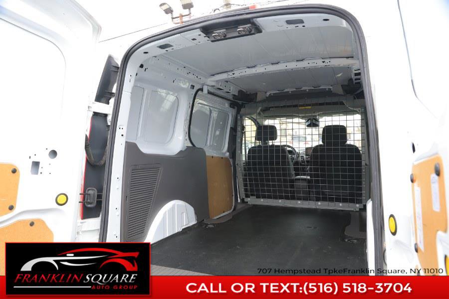 Used 2022 Ford Transit Connect XLT image 10