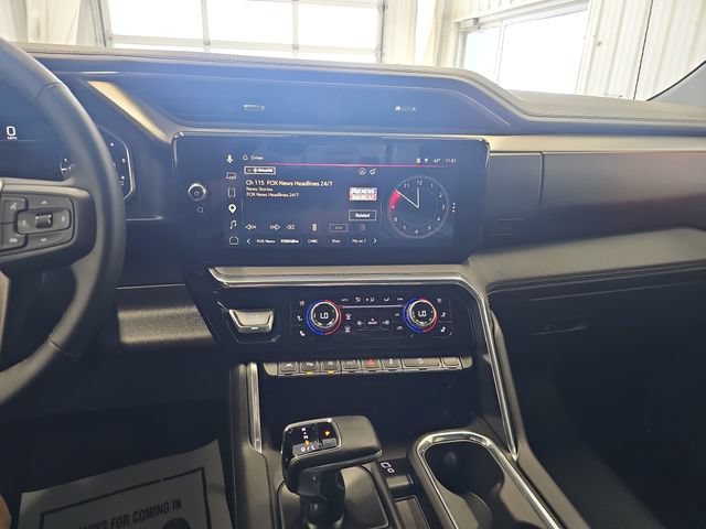 Used 2026 GMC Sierra 1500 Denali w/ Denali Reserve Package AWD/4WD image 17