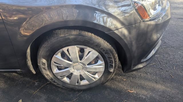 Used 2019 Chevrolet Sonic LT image 11