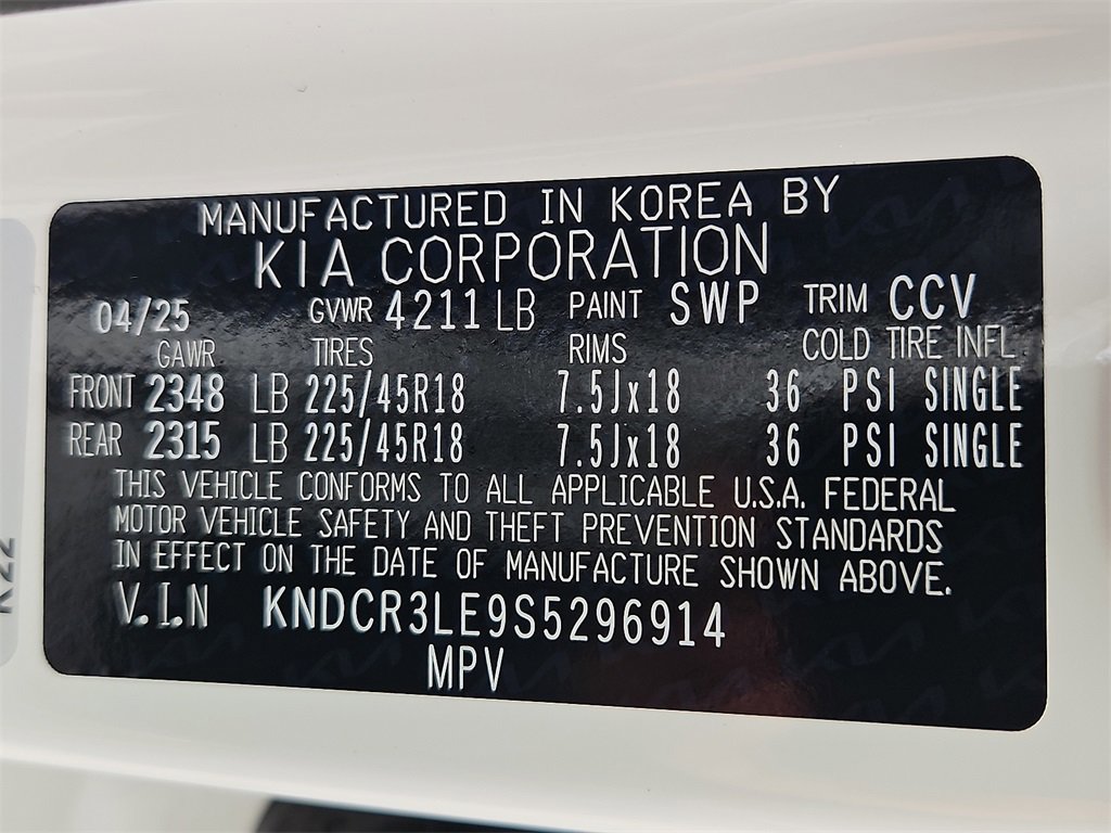 New 2025 Kia Niro EX Touring image 13