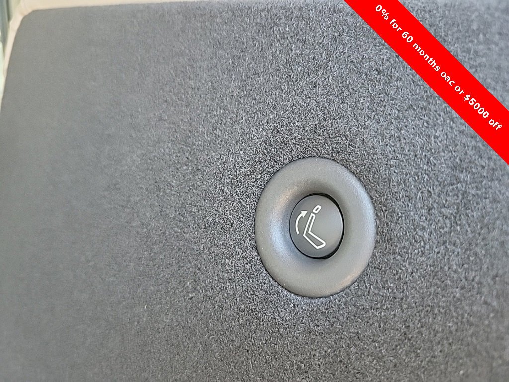 New 2025 Nissan Pathfinder SL w/ SL Premium Package image 42