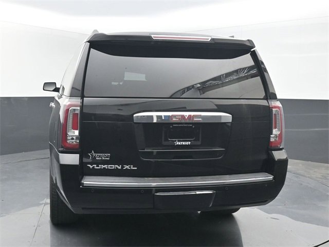 Used 2017 GMC Yukon XL Denali w/ Open Road Package image 4