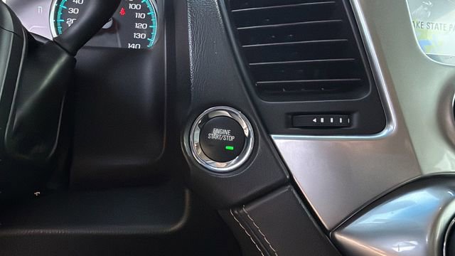 Used 2019 Chevrolet Suburban Premier w/ Premier Plus Edition image 29