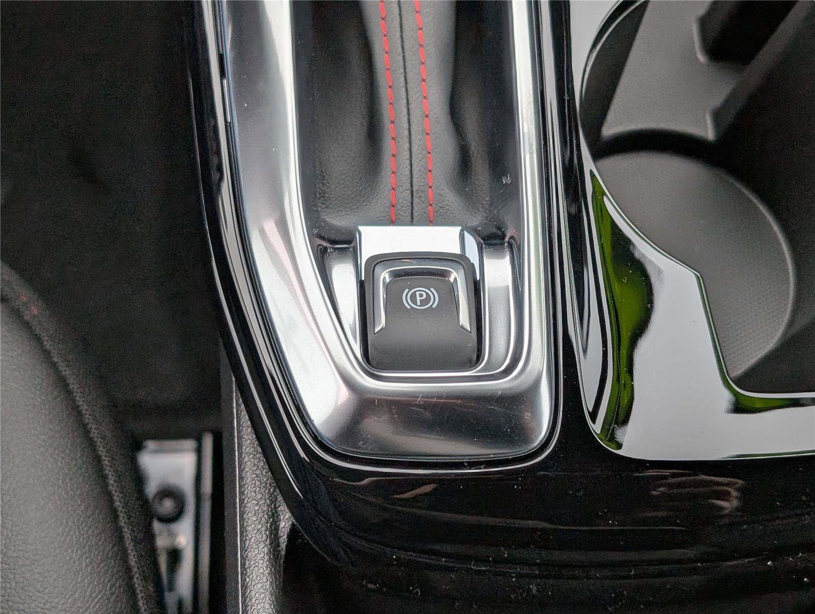 New 2026 Chevrolet Trax RS image 21