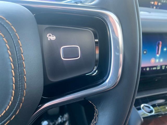 New 2025 Lincoln Navigator Black Label image 24