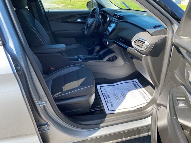 Used 2023 Chevrolet TrailBlazer LT w/ Convenience Package AWD/4WD image 18