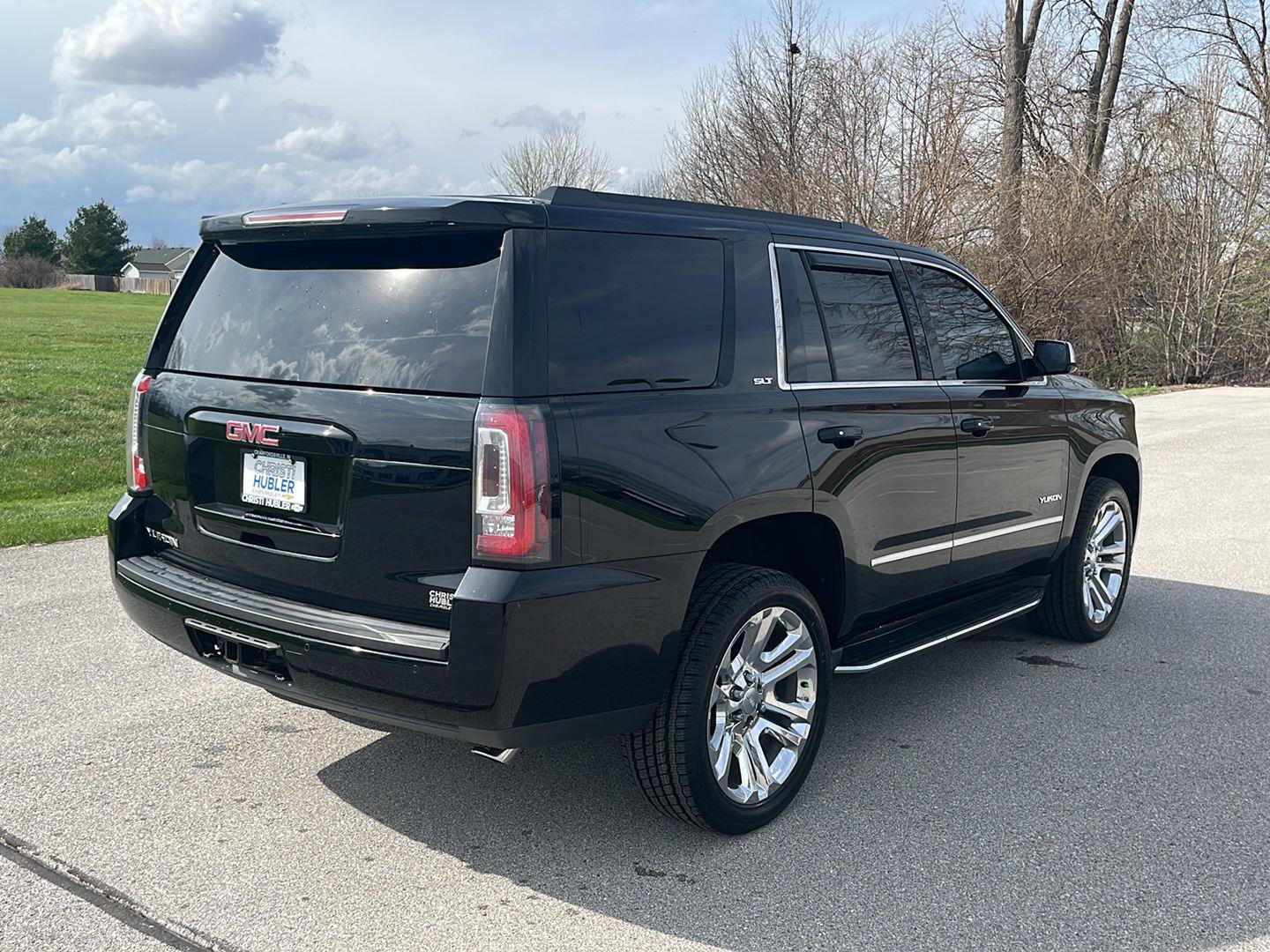 Used 2018 GMC Yukon SLT w/ Premium Edition image 7