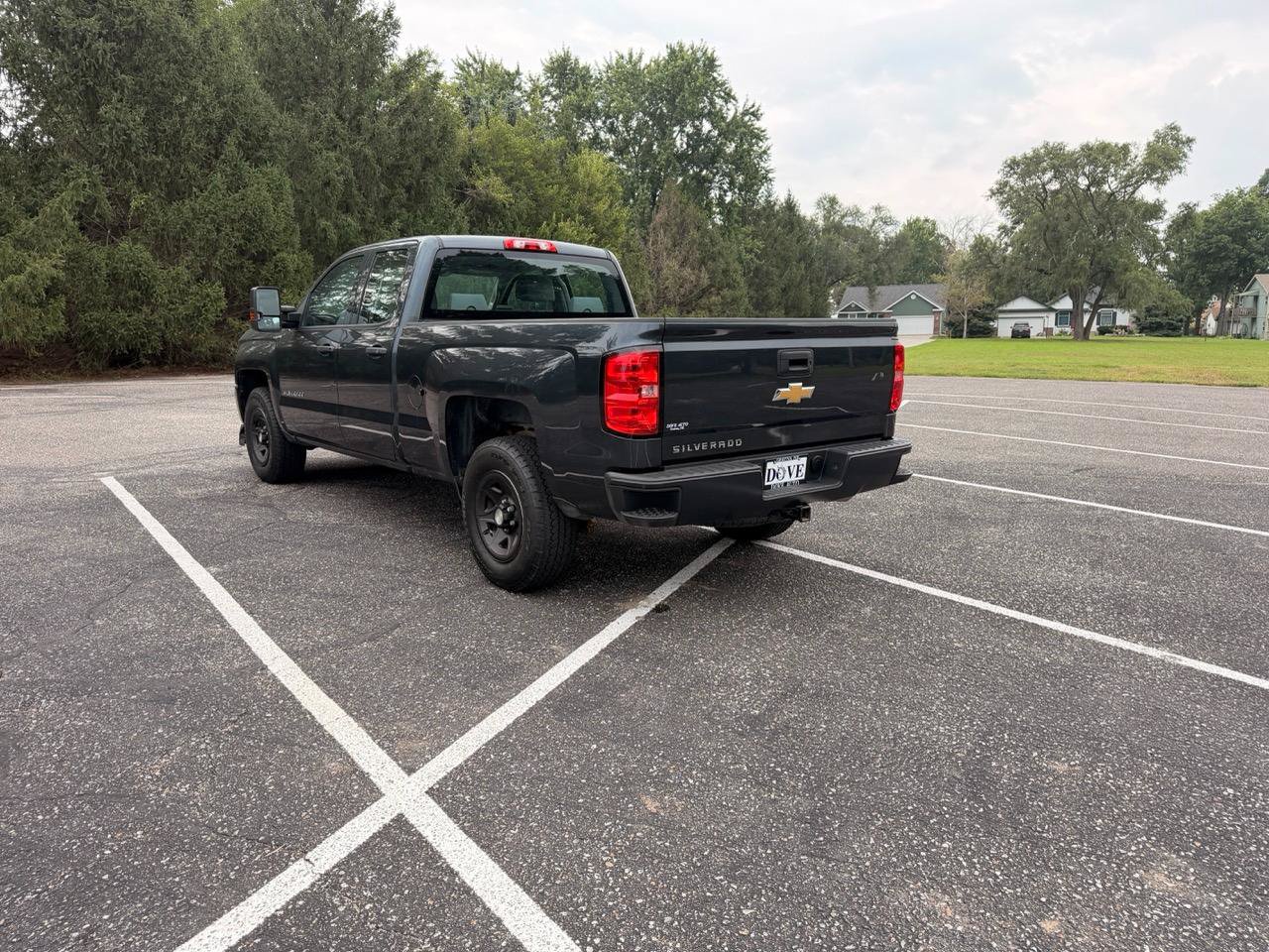 Used 2017 Chevrolet Silverado 1500 W/T AWD/4WD image 3