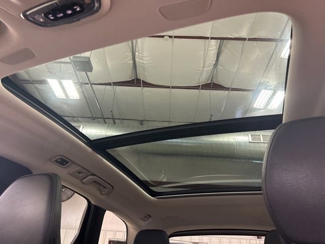 Used 2020 Volvo XC60 T6 Momentum image 17