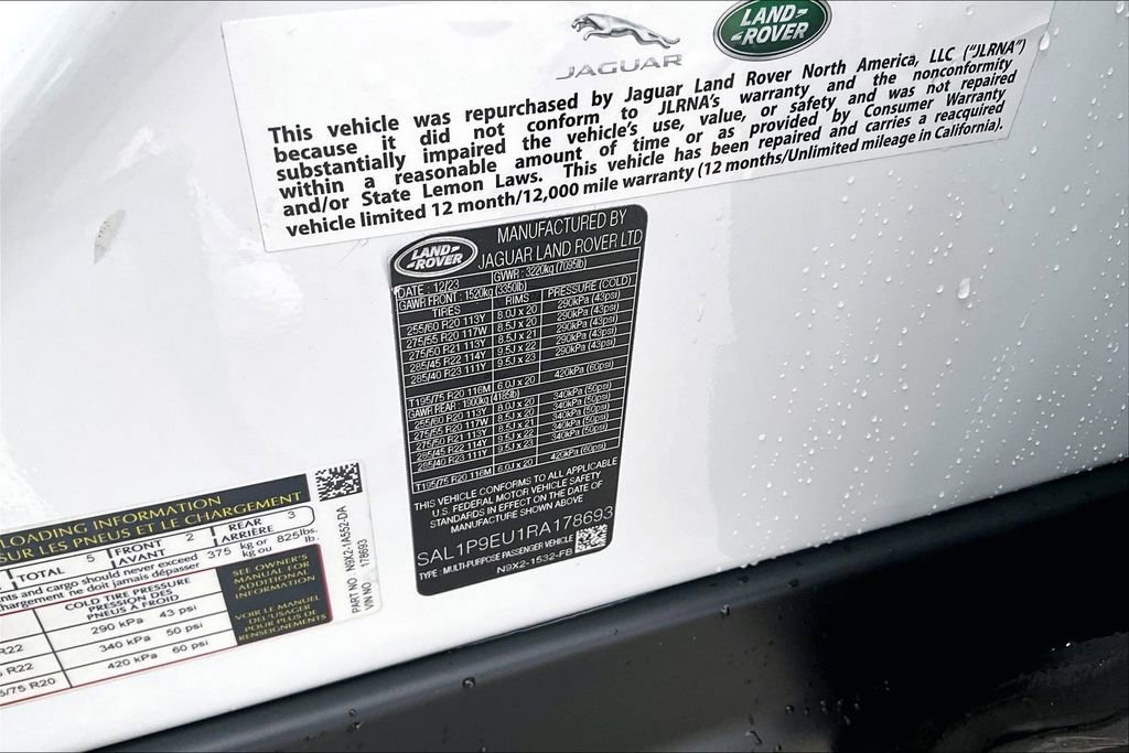 Used 2024 Land Rover Range Rover Sport SE image 33