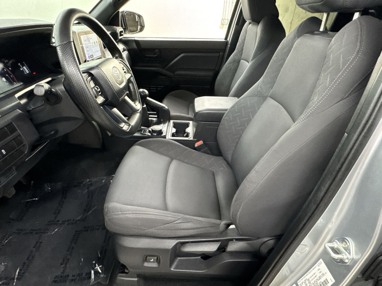 Used 2024 Toyota Tacoma SR AWD/4WD image 16