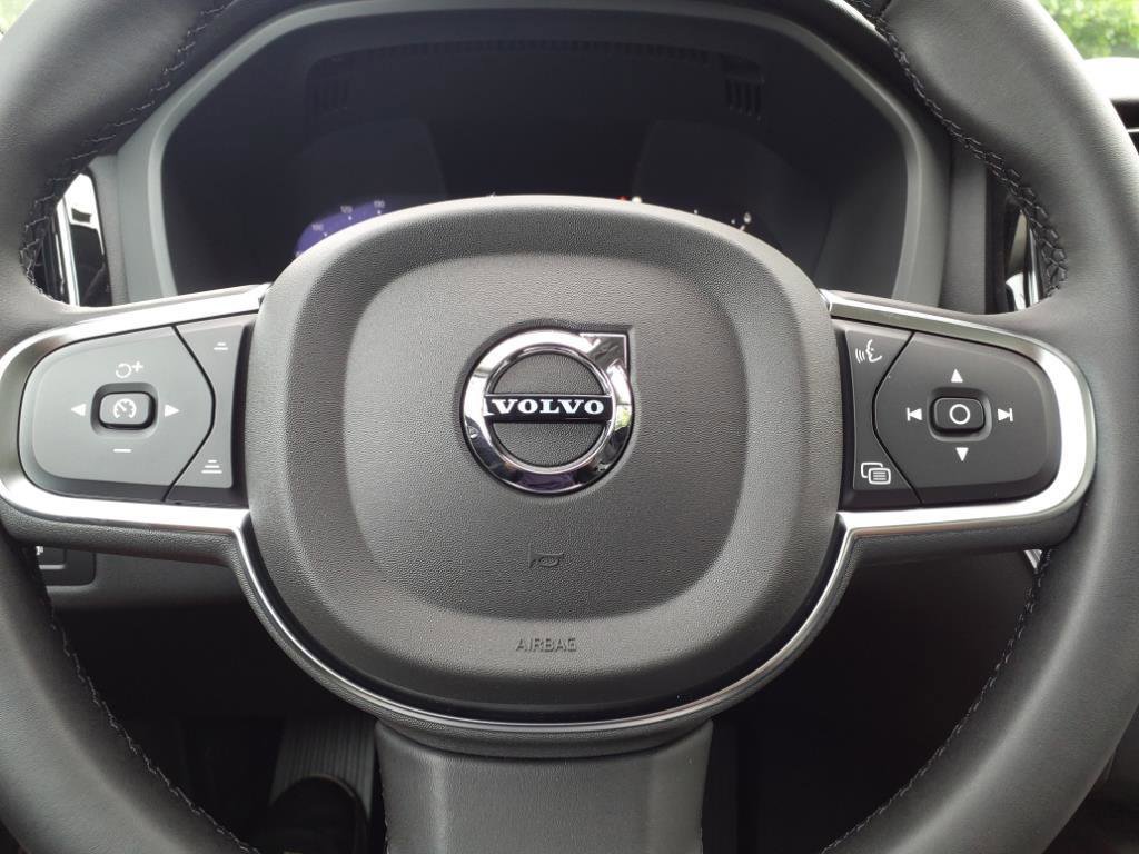 New 2025 Volvo XC60 T8 Core w/ Protection Package Premier image 23