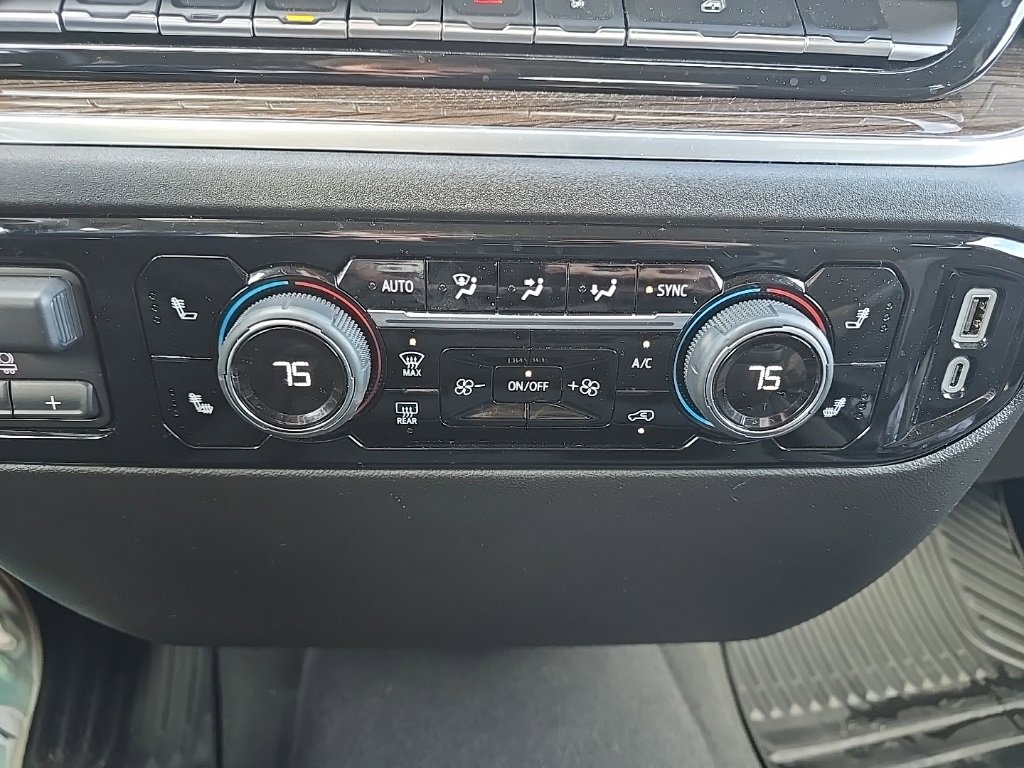 Used 2025 Chevrolet Silverado 1500 LT image 19