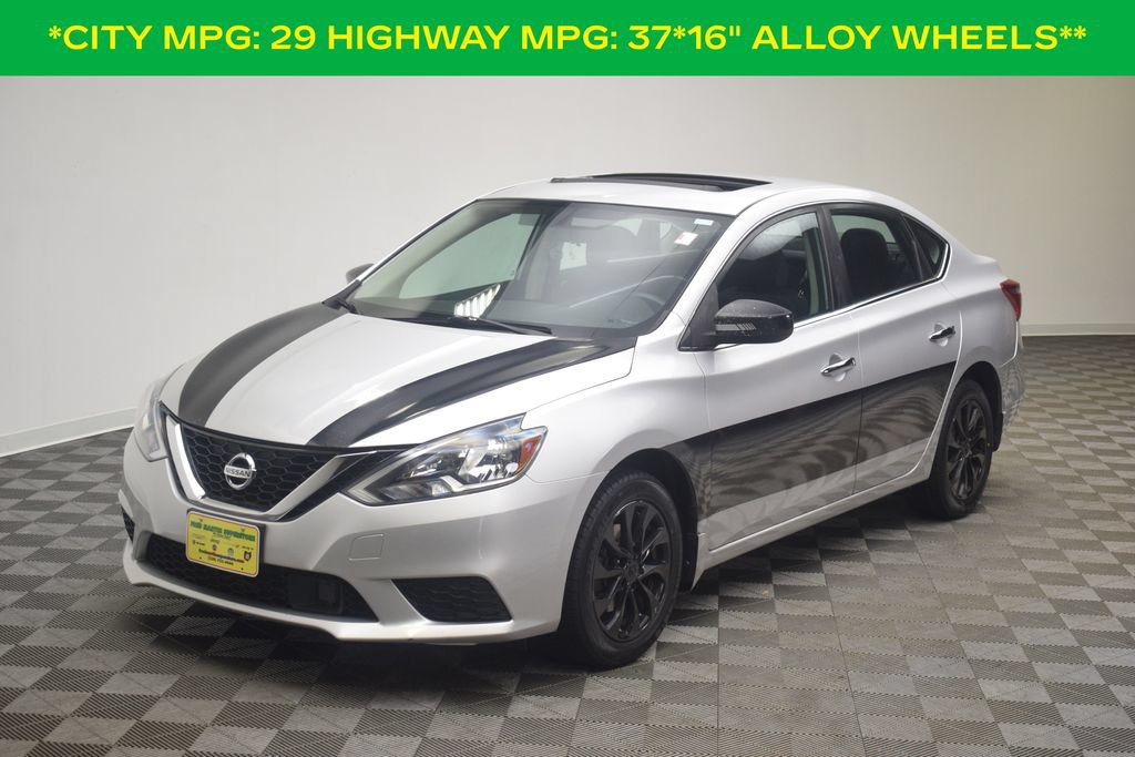 Used 2018 Nissan Sentra SV w/ Premium Package (P01) FWD image 2