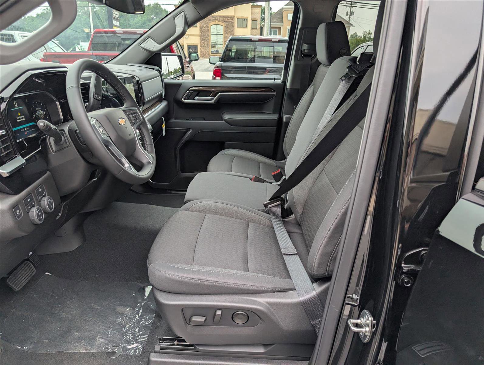 New 2026 Chevrolet Silverado 1500 LT image 11