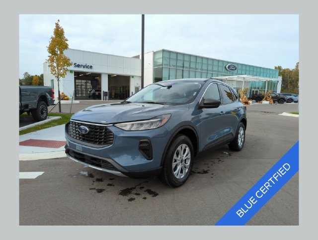 Certified 2024 Ford Escape Active AWD/4WD image 1